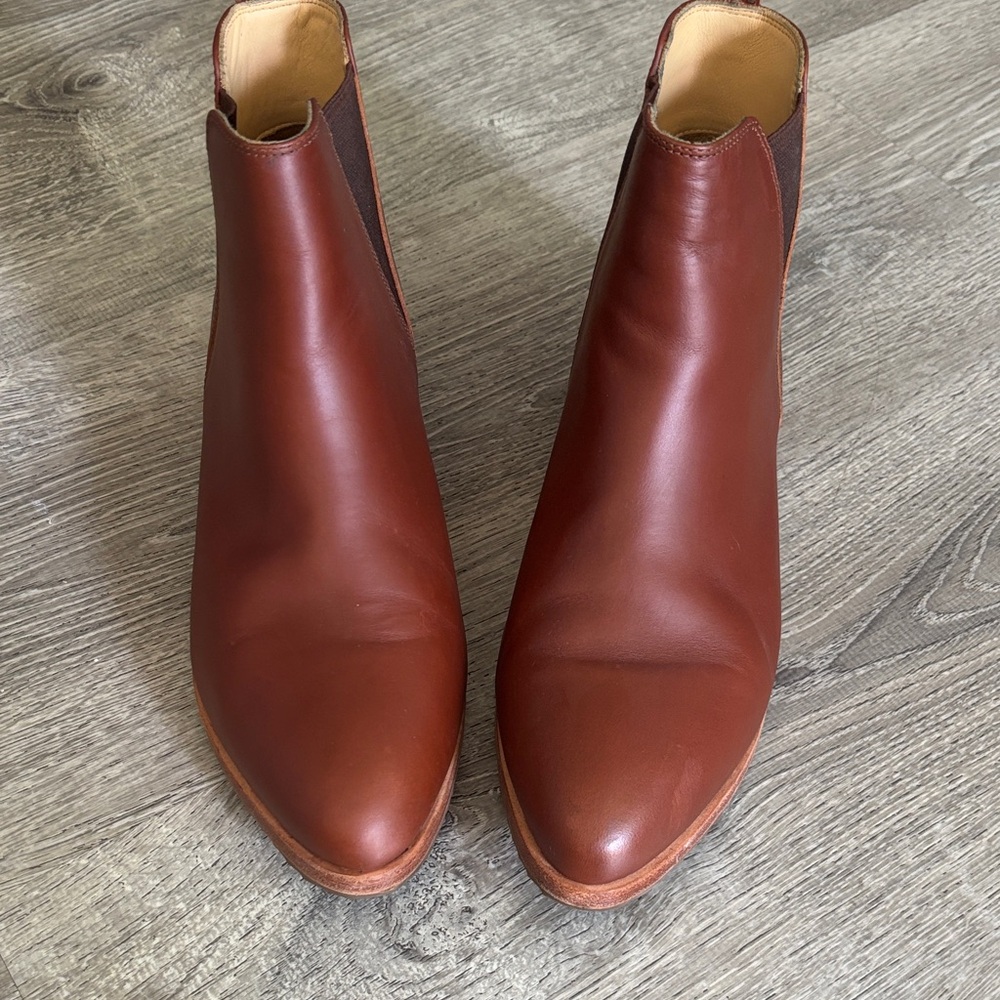 Nisolo Brown Leather Ankle Boots